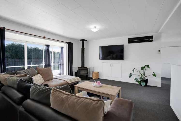 27 Culzean Grove Bell Block_4