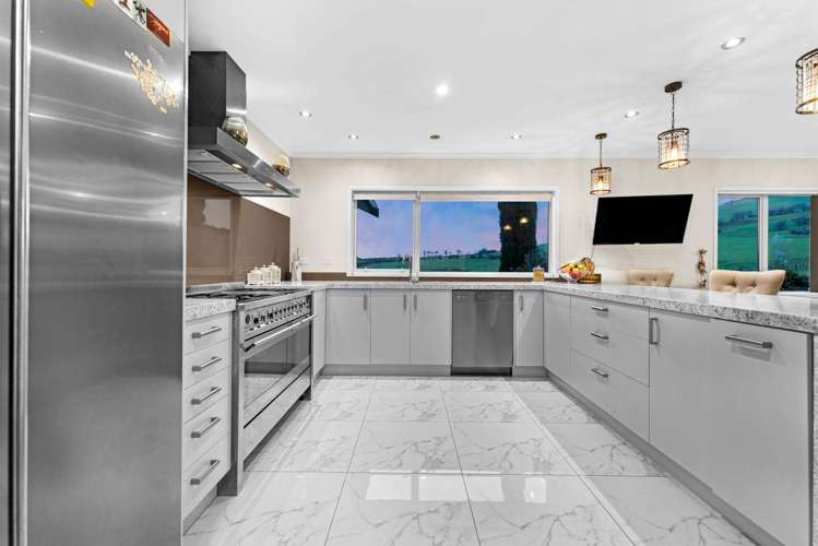 72 Lowry Road Bombay_28