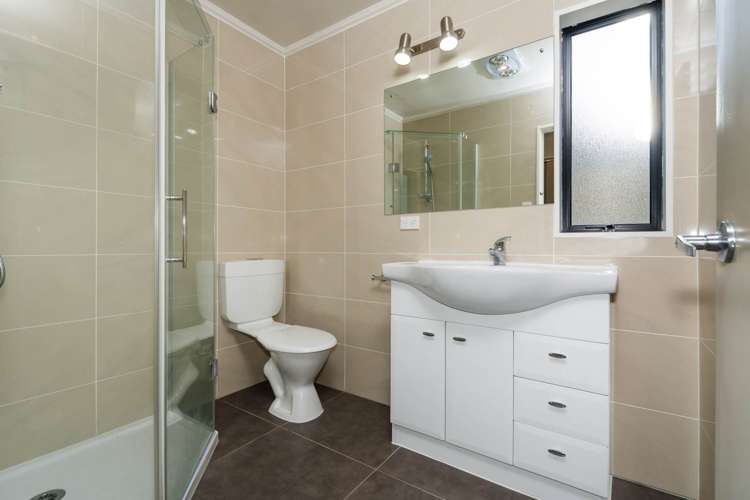 26c Saint Peters Street Northcote_6