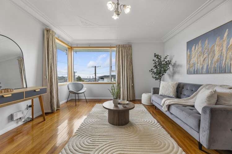 75 Gilkison Street Halfway Bush_4