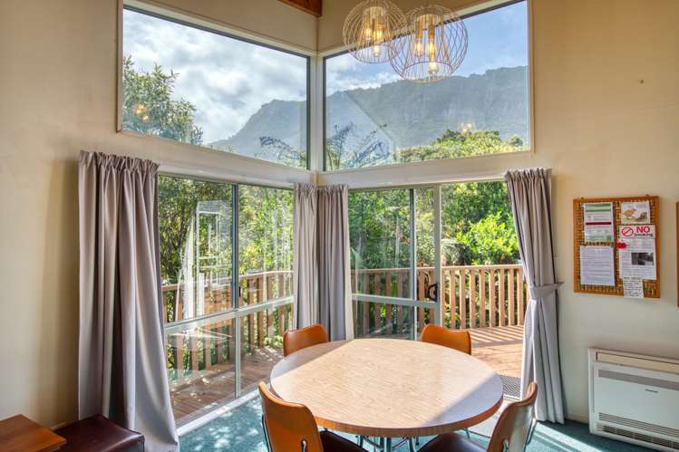 6 Ross Place Te Miko_5