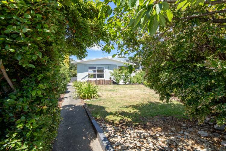 16 Washington Crescent Redwoodtown_24