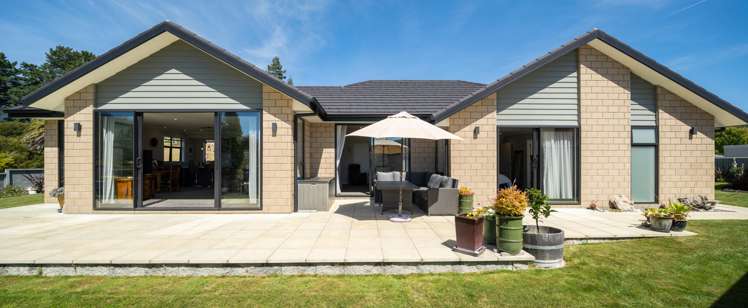 10 Admiralty Place Waikawa_18
