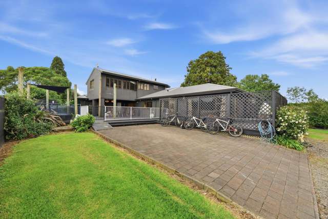 RARE OPPORTUNITY - SPACE, VIEWS & INCOME POTENTIAL