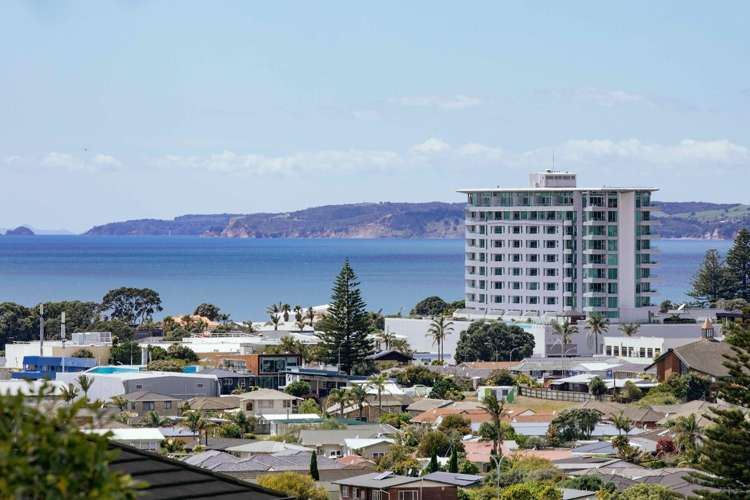 88 Grovenor Drive Orewa_5