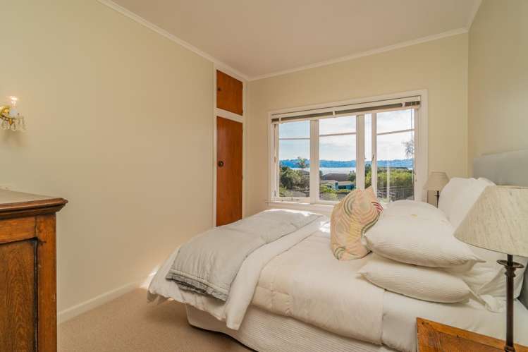 22 Boyd Avenue Mangere Bridge_10