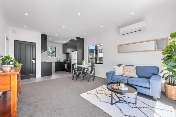 5 Green Lane Wallaceville_4