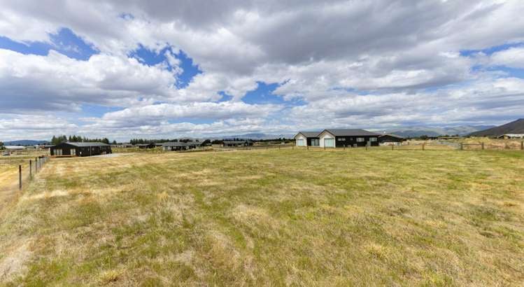 13 Tussock Crescent Twizel_2