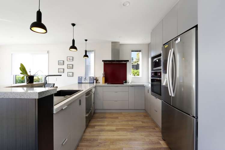 241 The Ridgeway Stoke_5