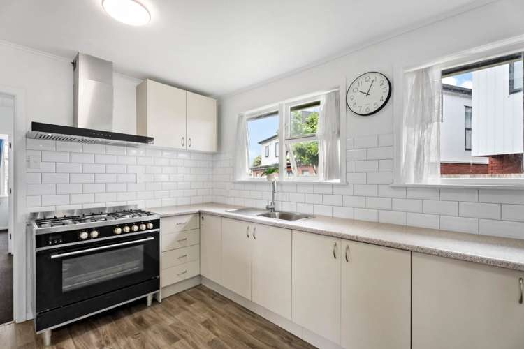 32 Kudu Road Otara_8