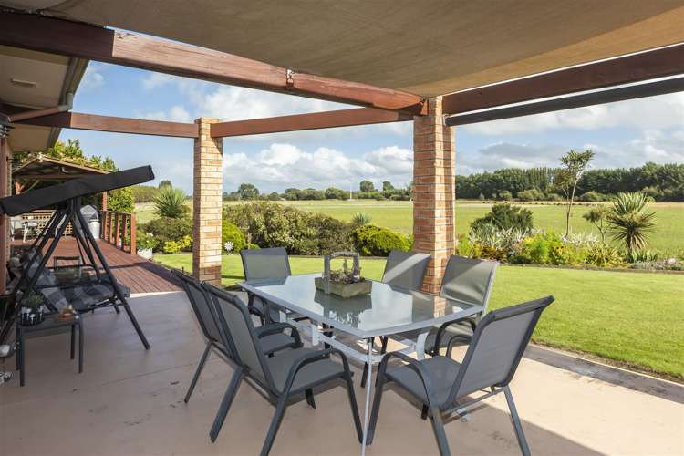 54 Queens Avenue Waikuku Beach_19