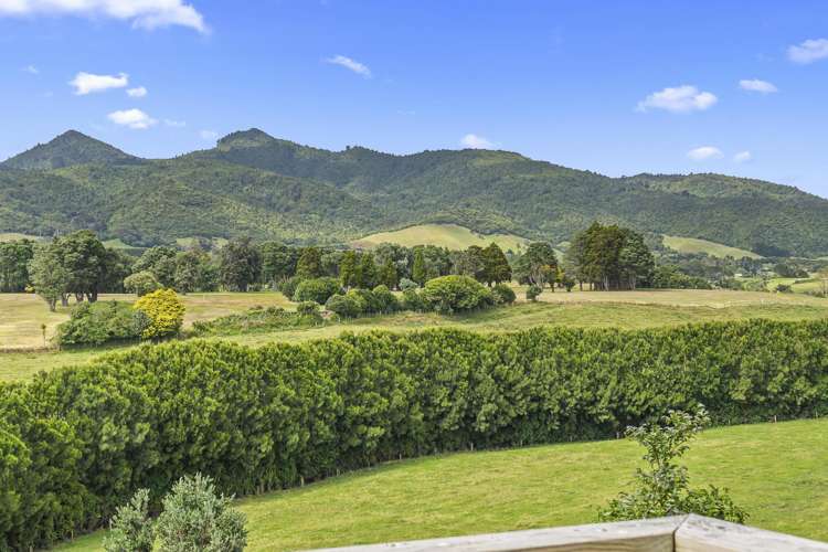 12 Kaitake Place Oakura_25