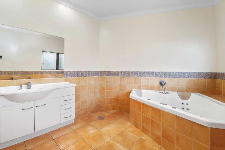 31 Hoyte Place Pukehangi_16