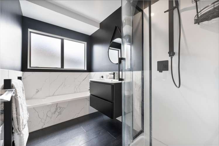 99b Henderson Valley Road Henderson_14