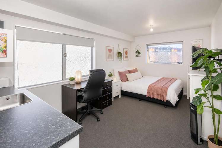 4/7 Snead Place Hamilton East_21
