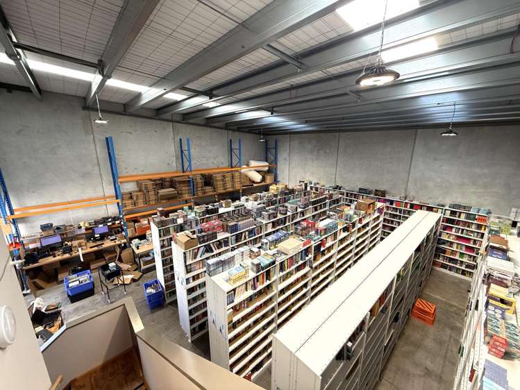 2/6 Workspace Drive Hobsonville_4