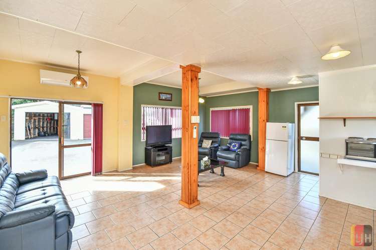 6 Charles Miller Court Clarks Beach_6