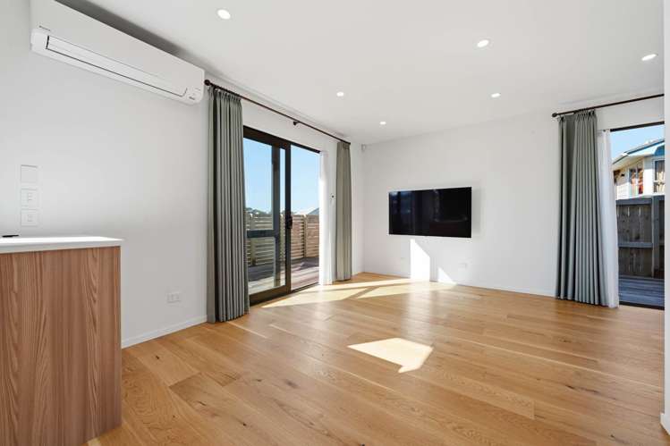 38A Glennandrew Drive_4