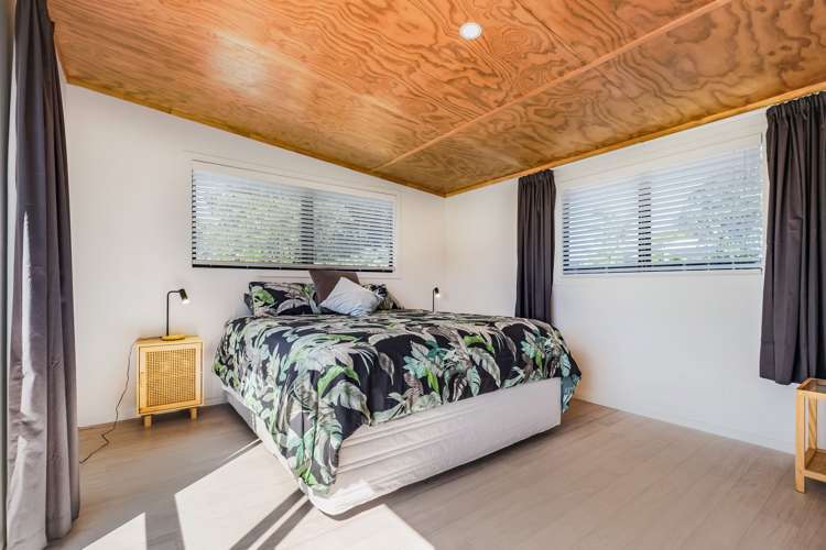 3 Flame Tree Lane Taipa_17