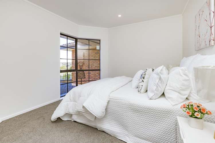 24 Summermist Drive Northpark_12