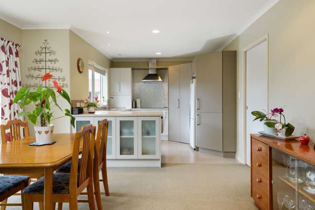 2/100 Dp Millers Road Brookfield_2