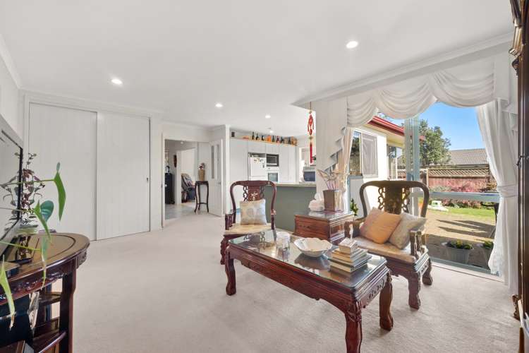 1 Atworth Way Pakuranga Heights_12