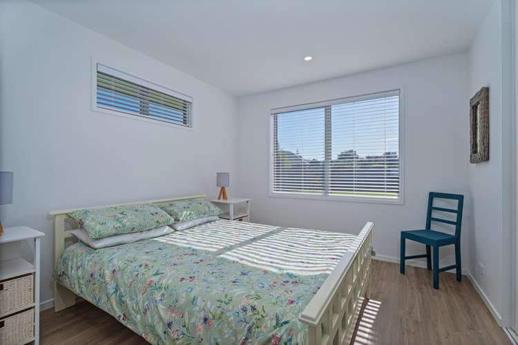 44 Longreach Drive Cooks Beach_18