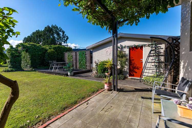 16 Hughes Street Waimate_29