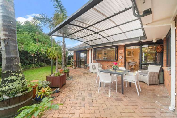 6 Gairloch Place Wattle Downs_10