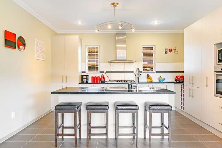 11 Percy Kinsman Crescent Riverstone Terraces_25