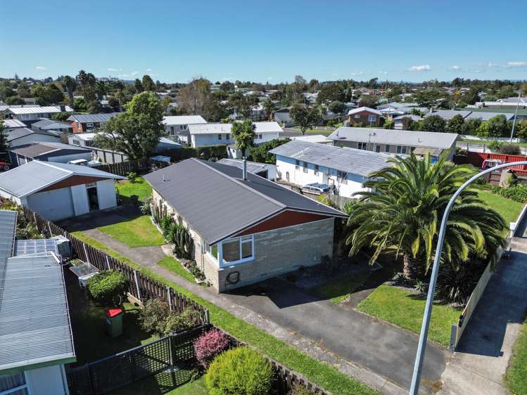 106 Saxbys Road Deanwell_5