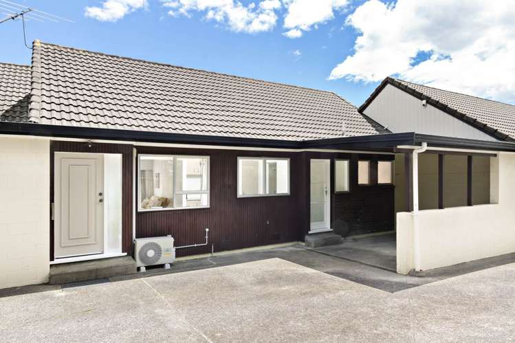 2/68 Clayburn Road Glen Eden_9