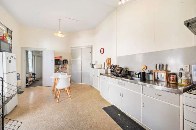 18-20 Poplar Grove Thorndon_1