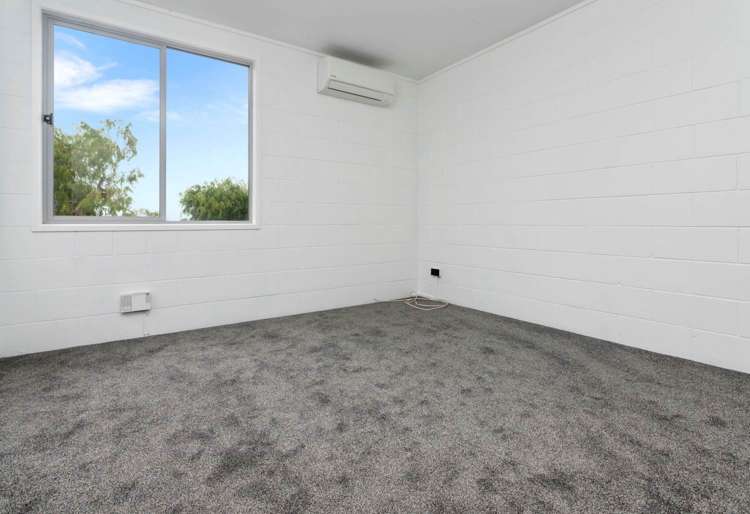 11/21 Aliford Avenue One Tree Hill_17