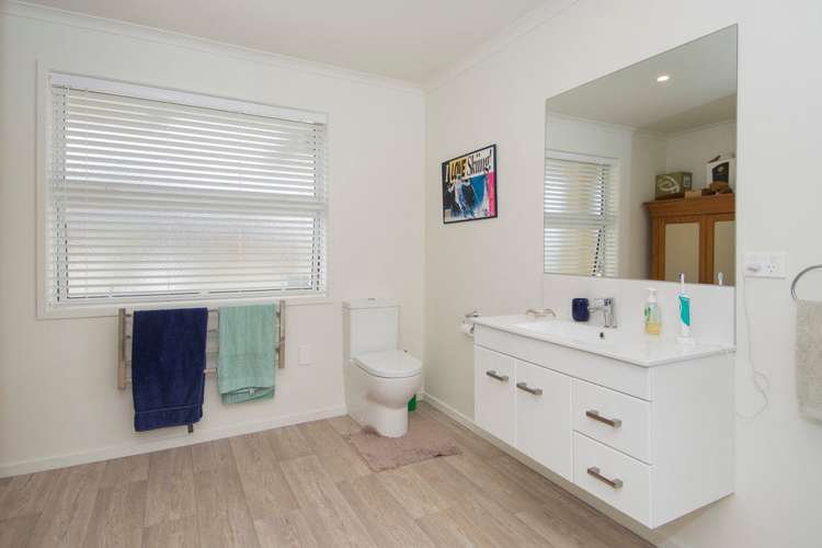 2 Leet Crescent Papamoa_12