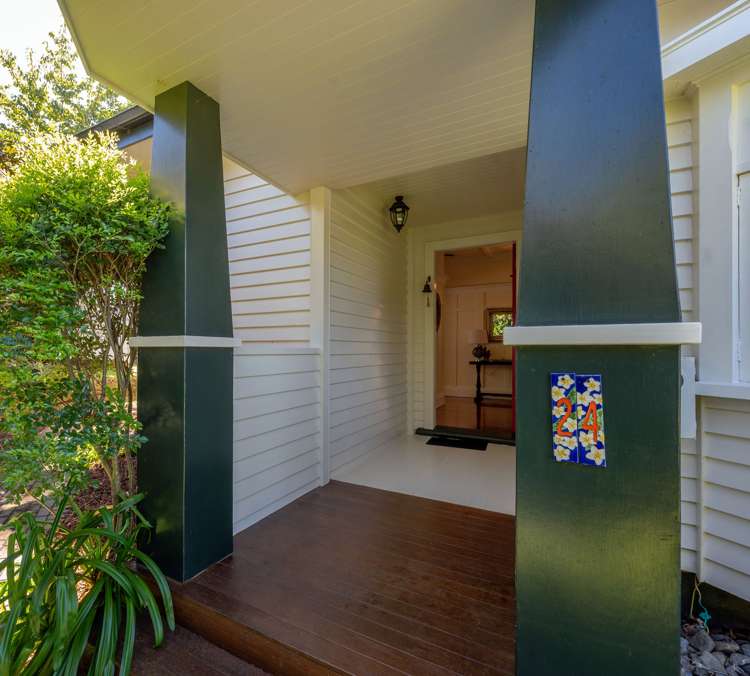 24 Paul Street Pukehangi_19