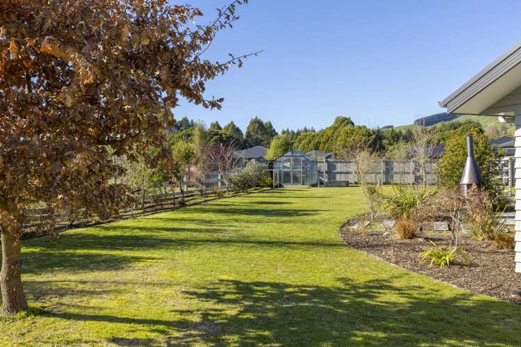 3 Karaka Place Kinloch_21
