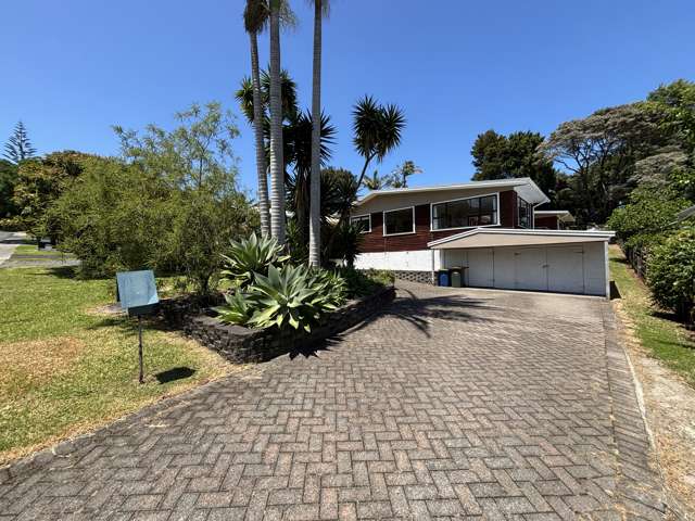 3 bedroom + study in Henderson