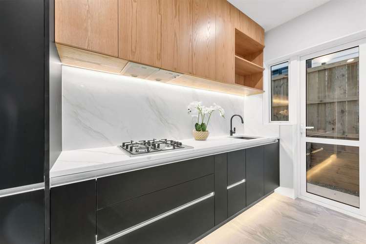 15 Tullymore Drive Flat Bush_14