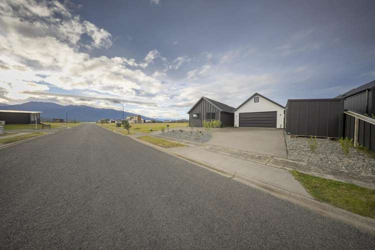 60 Takitimu Avenue Te Anau_42