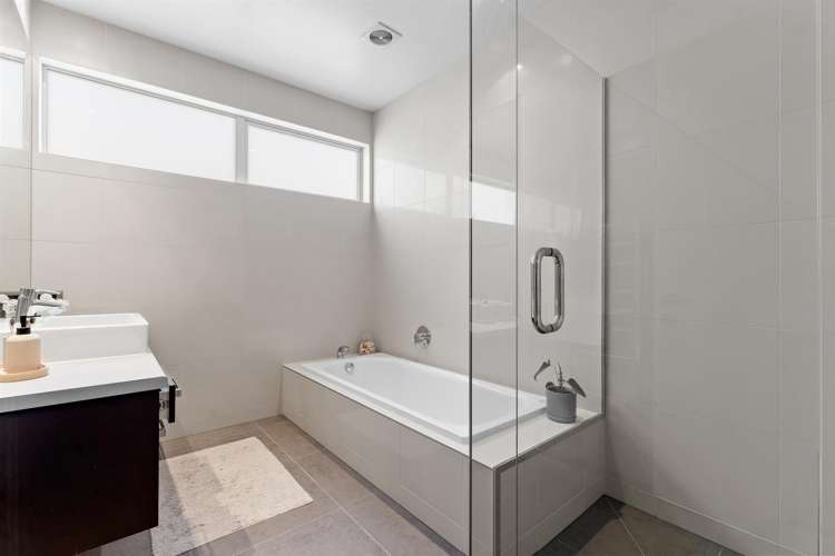 2 Paua Lane Omaha_20