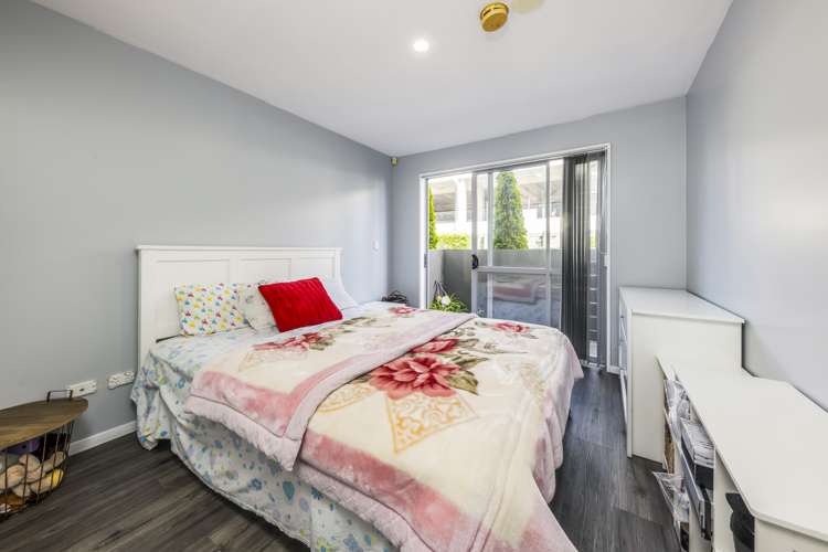 82a Michael Jones Drive Flat Bush_12