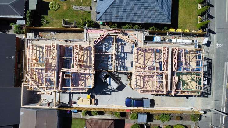 1-4/39 Antigua Street Addington_1