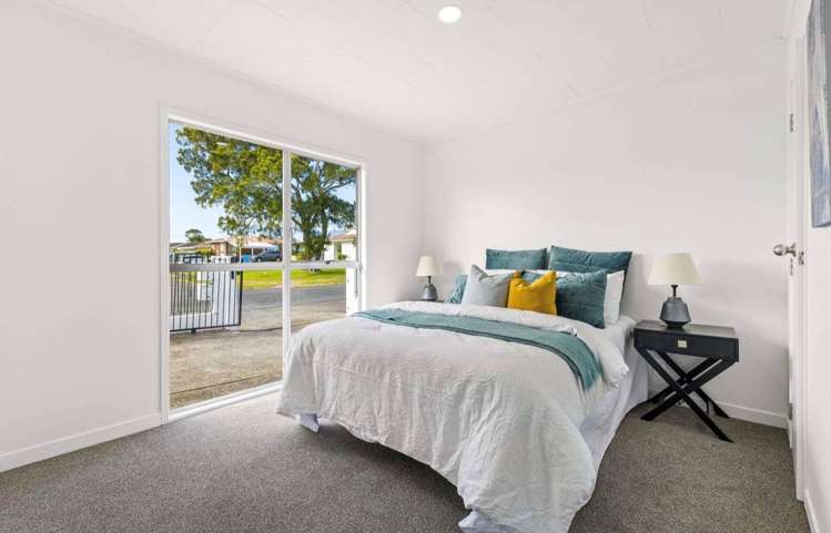 22 Chelburn Crescent_4
