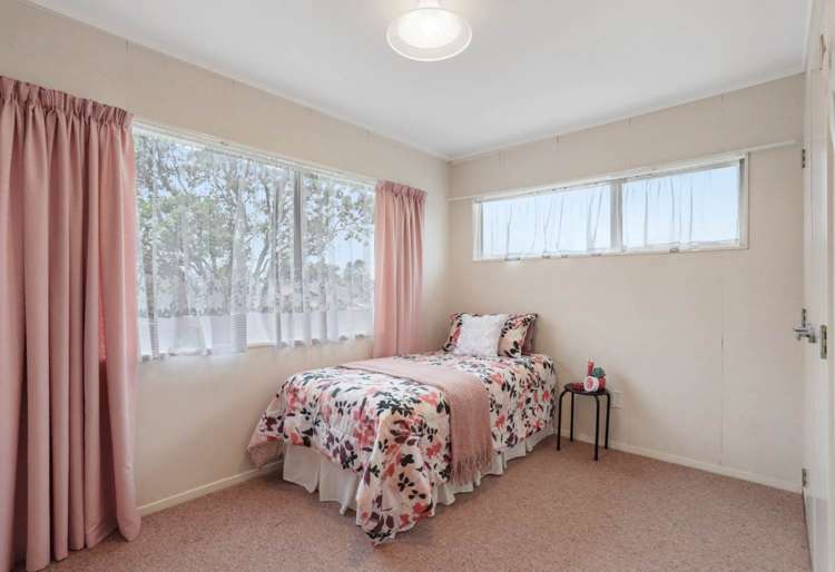 10 Evergreen Rise New Lynn_9