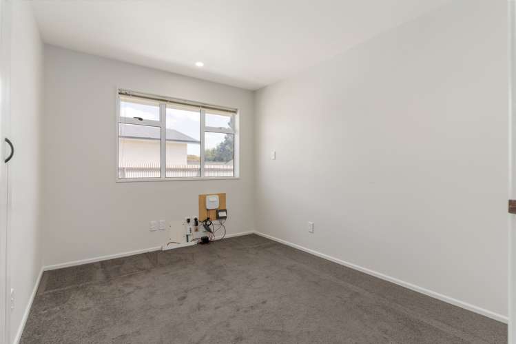 27 Bermuda Drive Hornby_13