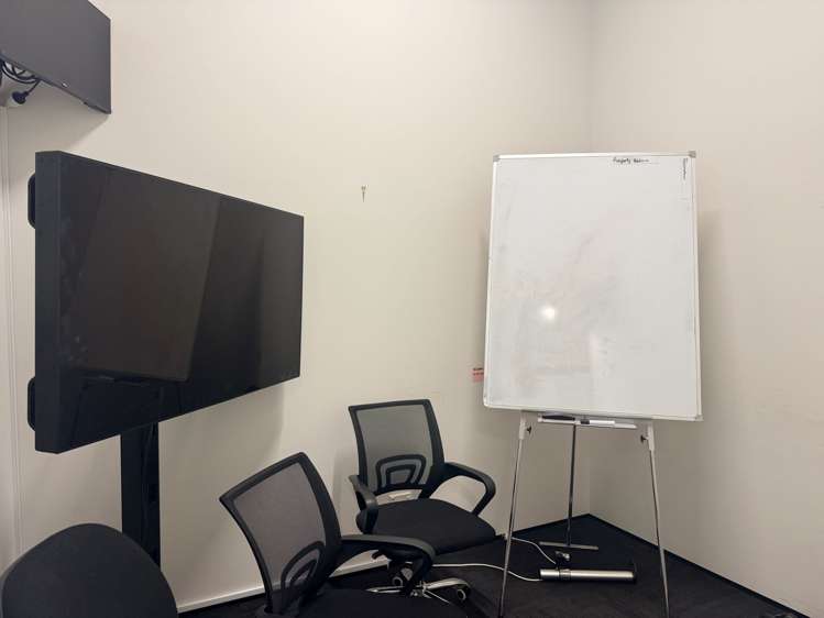 554 Victoria Street Central Hamilton Central_5