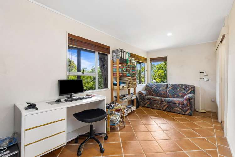 10 Tusac Place Totara Vale_12