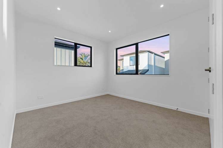 60A,B,D Lewisham Street Highland Park_41