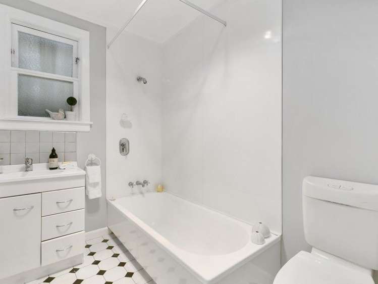 27 Emerson Street Berhampore_13